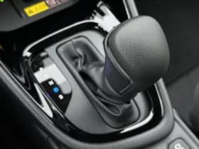 Toyota Yaris thumbnail 35