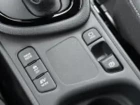Toyota Yaris thumbnail 65