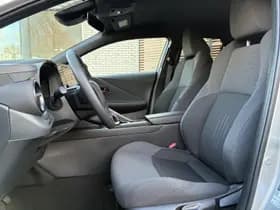 Toyota C hr thumbnail 16