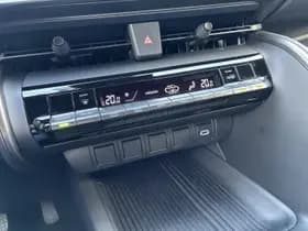 Toyota C hr thumbnail 26