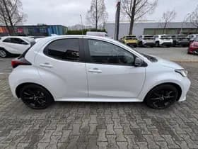Toyota Yaris thumbnail 14