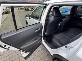Toyota Corolla thumbnail 19