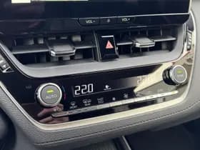 Toyota Corolla thumbnail 34