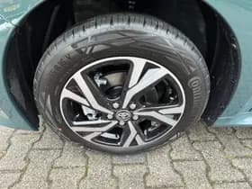 Toyota Yaris thumbnail 13