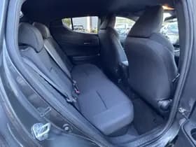 Toyota C hr thumbnail 24