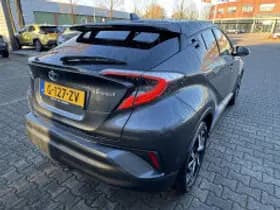 Toyota C hr thumbnail 5