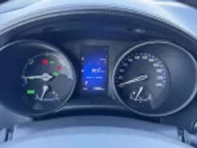 Toyota C hr thumbnail 60