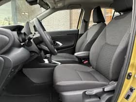 Toyota Yaris Cross thumbnail 16