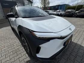 Toyota bZ4X thumbnail 15