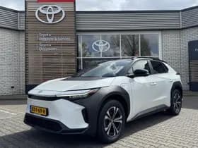 Toyota bZ4X thumbnail 7