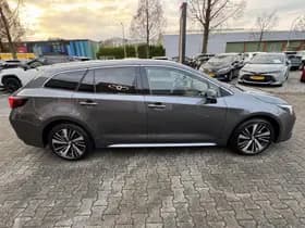 Toyota Corolla thumbnail 12