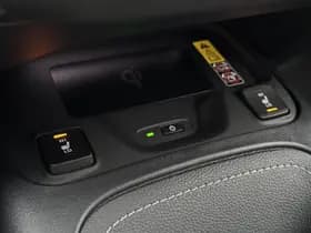 Toyota Corolla thumbnail 36