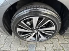 Toyota Corolla thumbnail 46