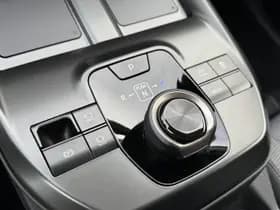 Toyota bZ4X thumbnail 38