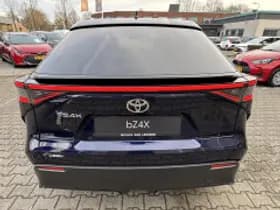 Toyota bZ4X thumbnail 6
