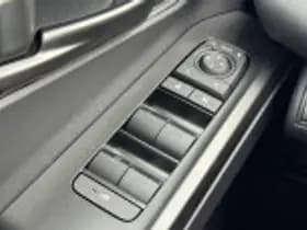 Toyota bZ4X thumbnail 64