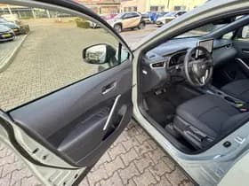 Toyota Corolla thumbnail 19