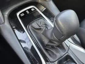 Toyota Corolla thumbnail 33