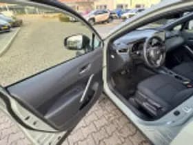 Toyota Corolla thumbnail 48