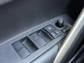 Toyota Corolla thumbnail 57