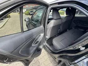 Toyota Yaris Cross thumbnail 20