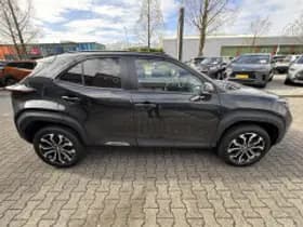 Toyota Yaris Cross thumbnail 6