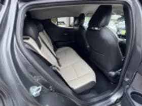 Toyota C hr thumbnail 56