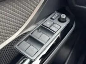 Toyota C hr thumbnail 64