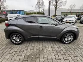 Toyota C hr thumbnail 10