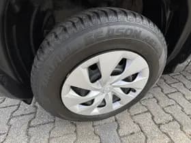 Toyota Yaris Cross thumbnail 17