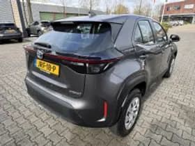 Toyota Yaris Cross thumbnail 3
