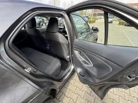Toyota Yaris Cross thumbnail 22