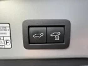 Toyota Corolla thumbnail 50