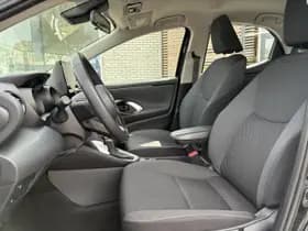 Toyota Yaris thumbnail 18