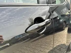 Toyota Yaris thumbnail 34