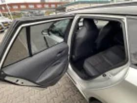 Toyota Corolla thumbnail 51