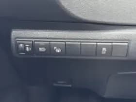 Toyota Corolla thumbnail 56
