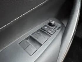 Toyota Corolla thumbnail 57