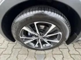 Toyota C hr thumbnail 47