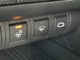 Toyota C hr thumbnail 60