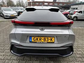 Toyota C hr thumbnail 10