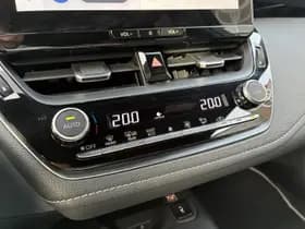 Toyota Corolla thumbnail 29