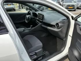 Toyota C hr thumbnail 18