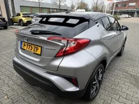 Toyota C hr thumbnail 72