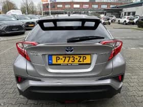 Toyota C hr thumbnail 10