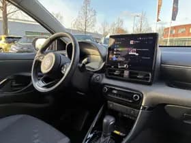 Toyota Yaris thumbnail 9