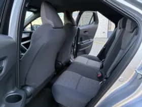 Toyota C hr thumbnail 4