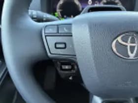 Toyota C hr thumbnail 50
