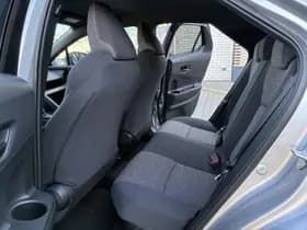 Toyota C hr thumbnail 10