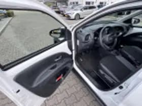 Toyota Aygo X thumbnail 40